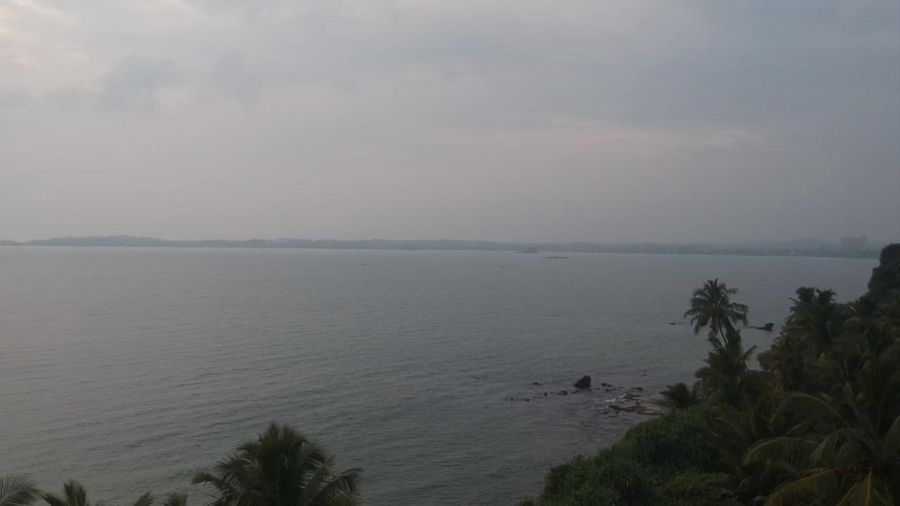 Lakma Sea View Hotel Mirissa Exterior photo